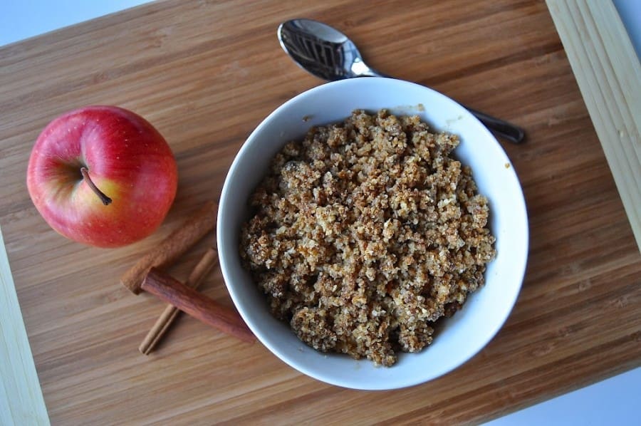 Cinnamon Roll Apple Crisp